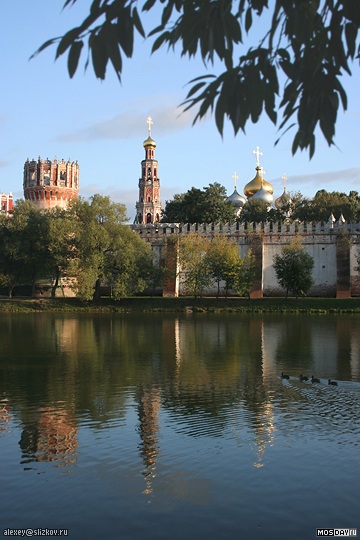 Novodevichy Convent and Cemetery