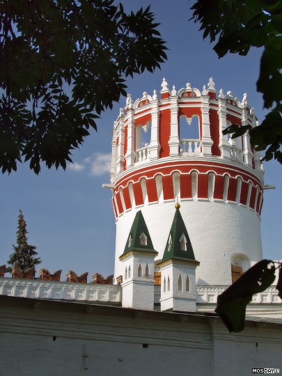 Novodevichy Convent and Cemetery